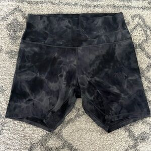 Lululemon align high rise short 8”